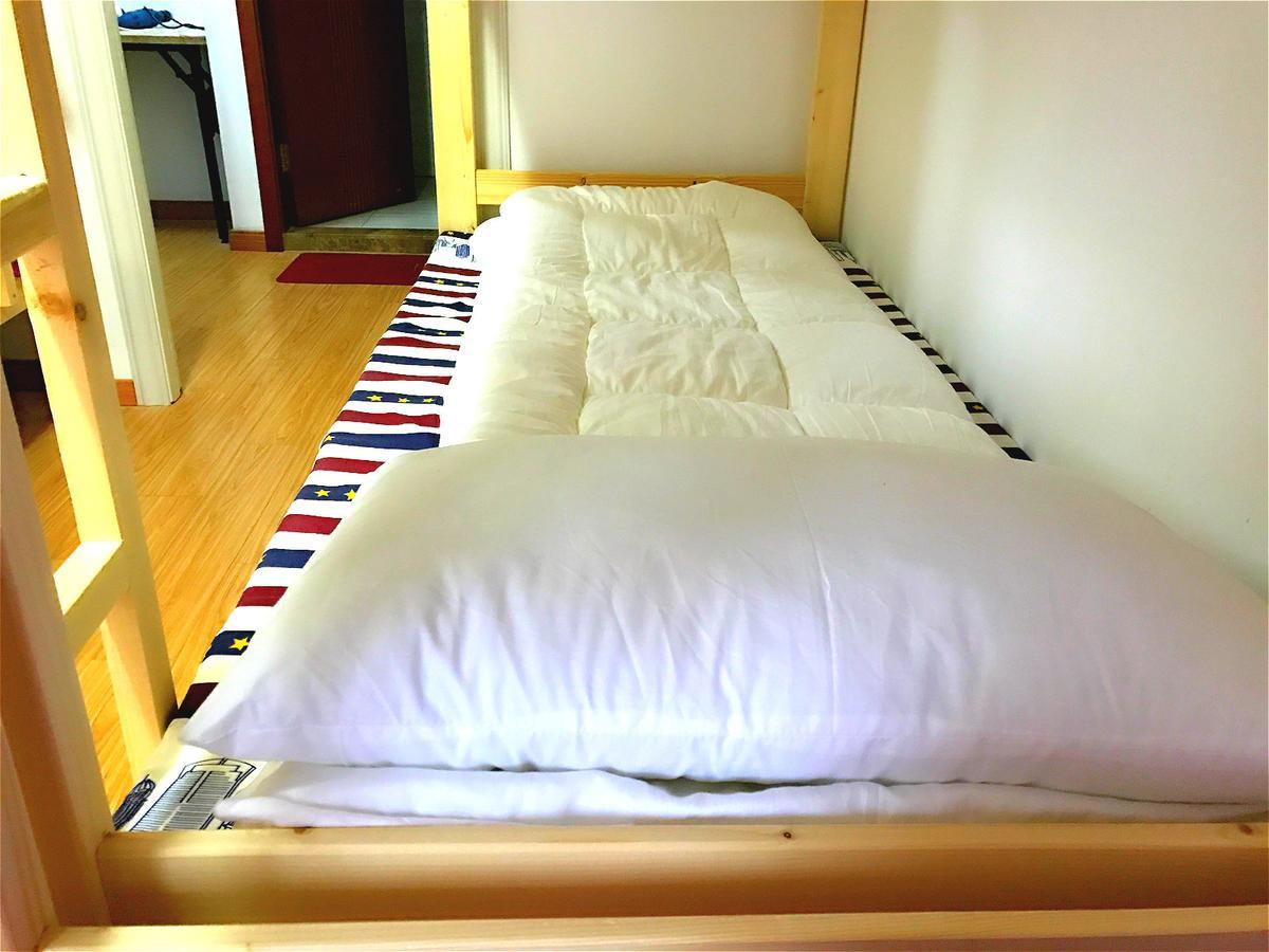 Shanghai Summer International Youth Hostel Exterior photo